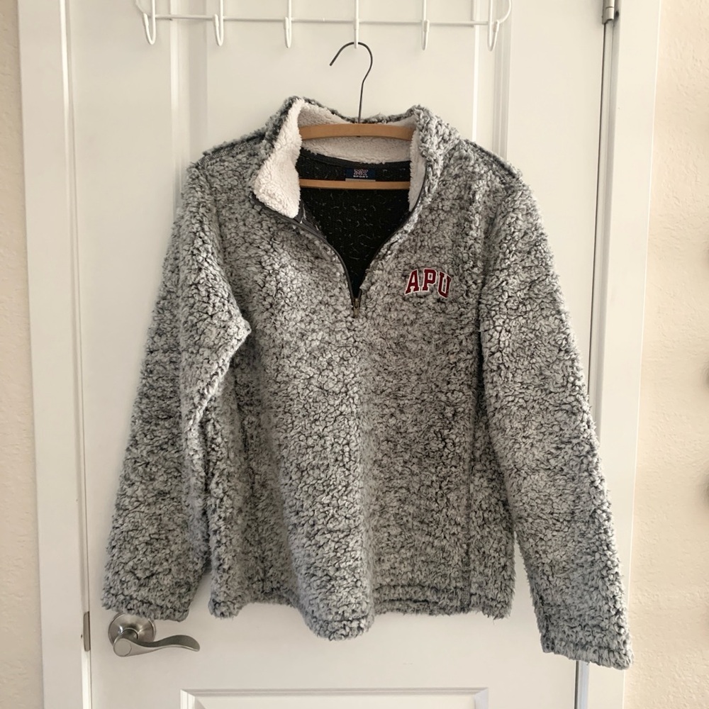 🩷5/$25🩷APU Sherpa Pullover